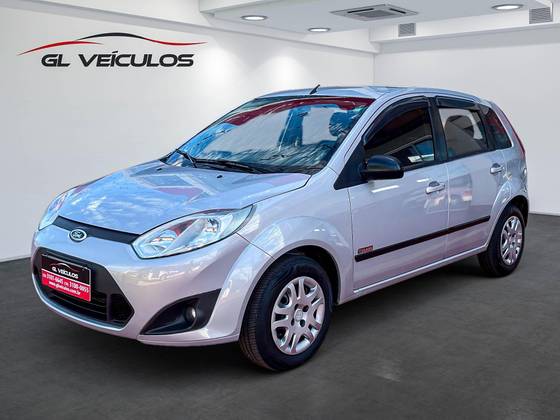 FORD FIESTA 1.6 MPI CLASS HATCH 8V FLEX 4P MANUAL FORD FIESTA 1.6 MPI CLASS HATCH 8V FLEX 4P MANUAL